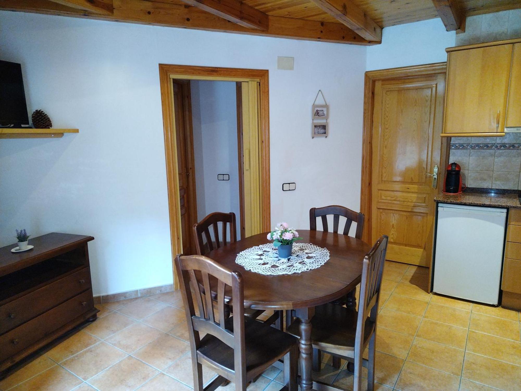 אספוט Apartament L'Atic מראה חיצוני תמונה
