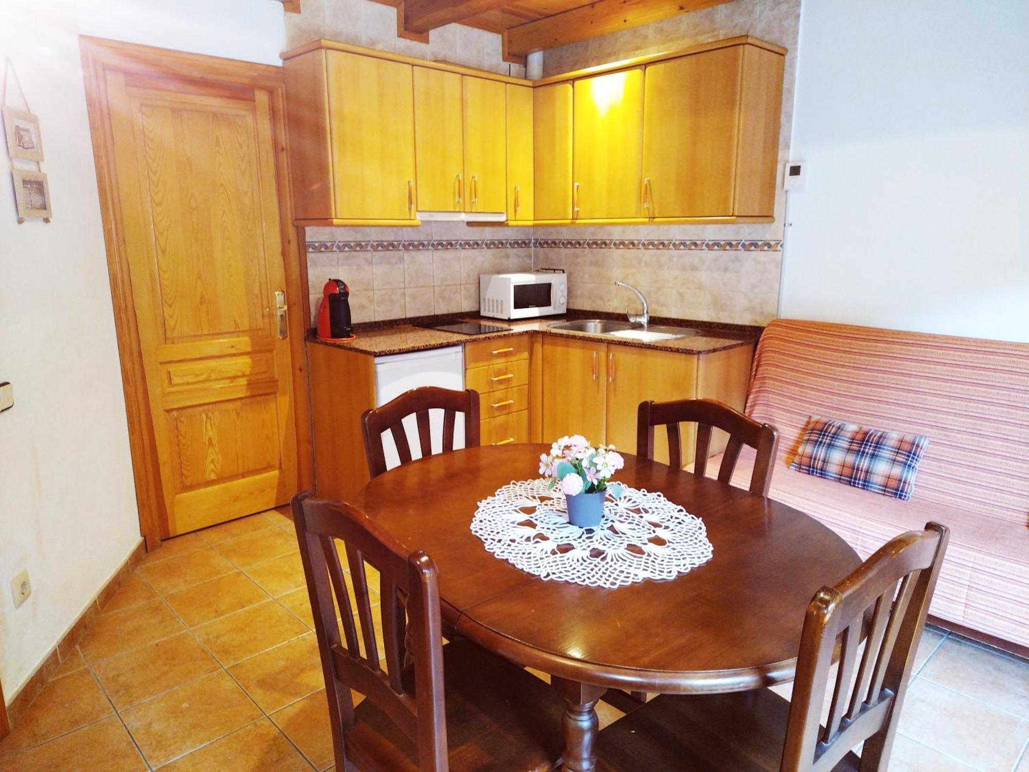 אספוט Apartament L'Atic מראה חיצוני תמונה