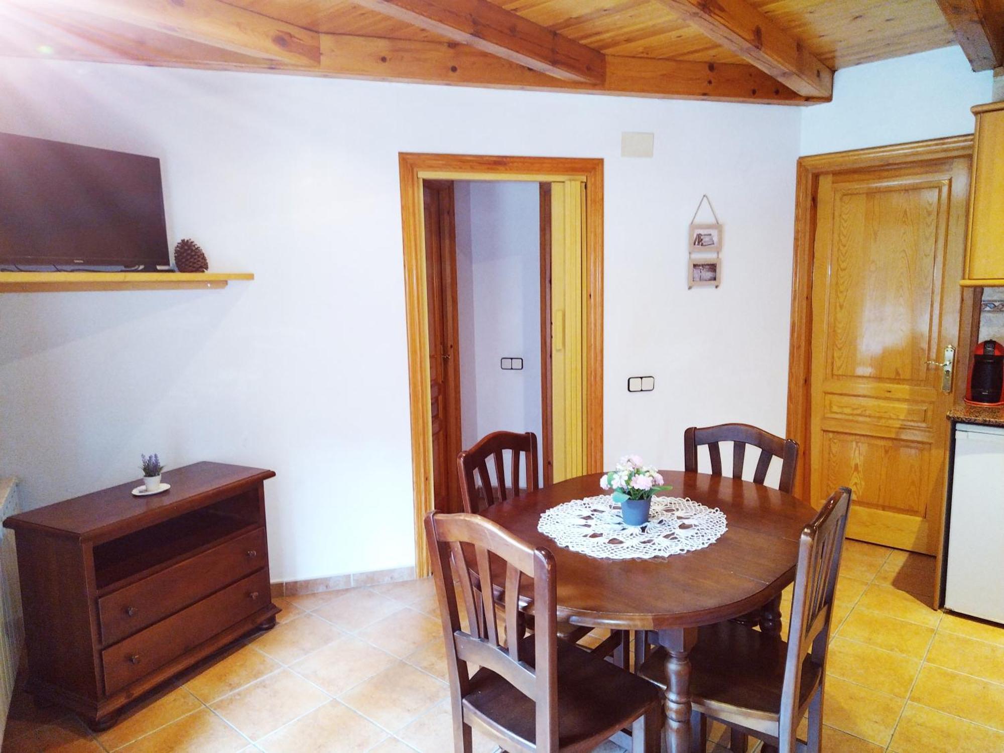 אספוט Apartament L'Atic מראה חיצוני תמונה
